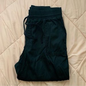 black jogging pants